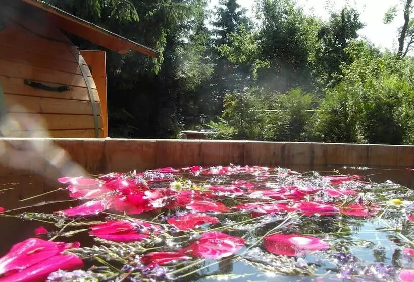 Landhotel Burgenblick Garni & Tagungs