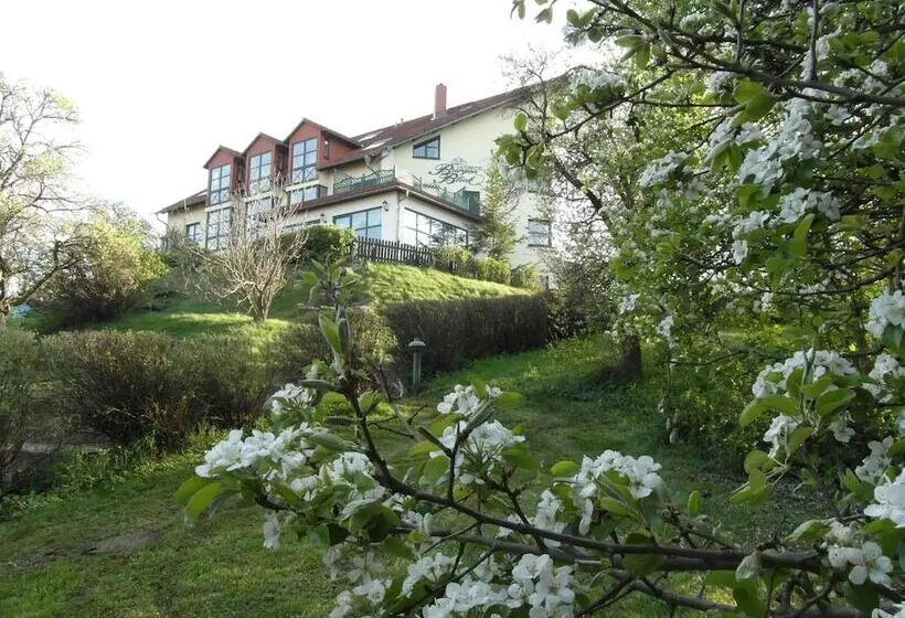 Landhotel Burgenblick Garni & Tagungs