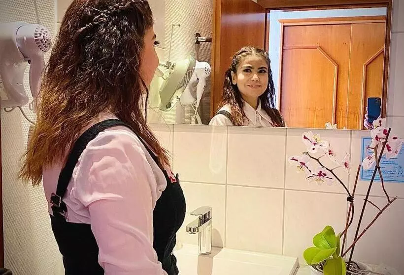 Meister Bär Hotel Wettiner Hof