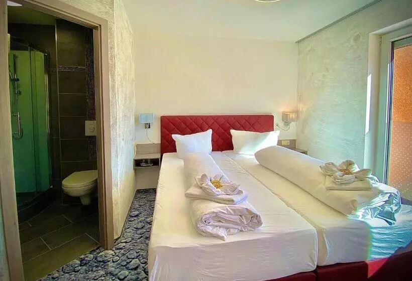 Meister Bär Hotel Wettiner Hof