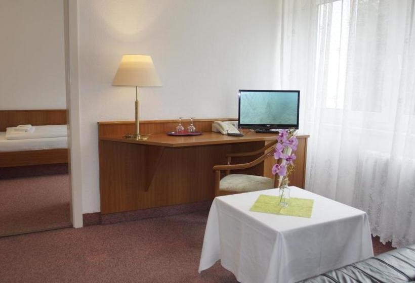 Naturparkhotel Haus Hubertus