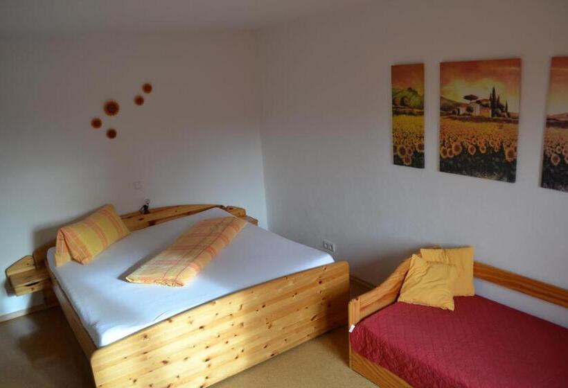 Gasthof Hotel Traube