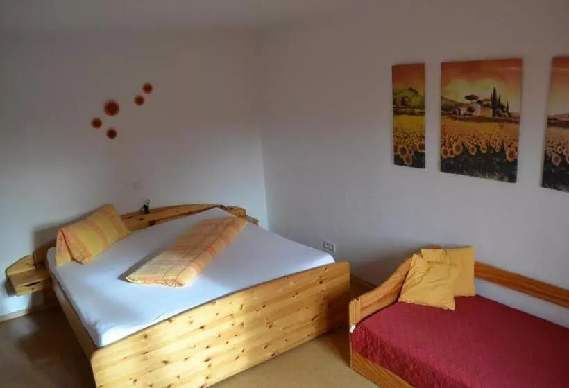 Gasthof Hotel Traube