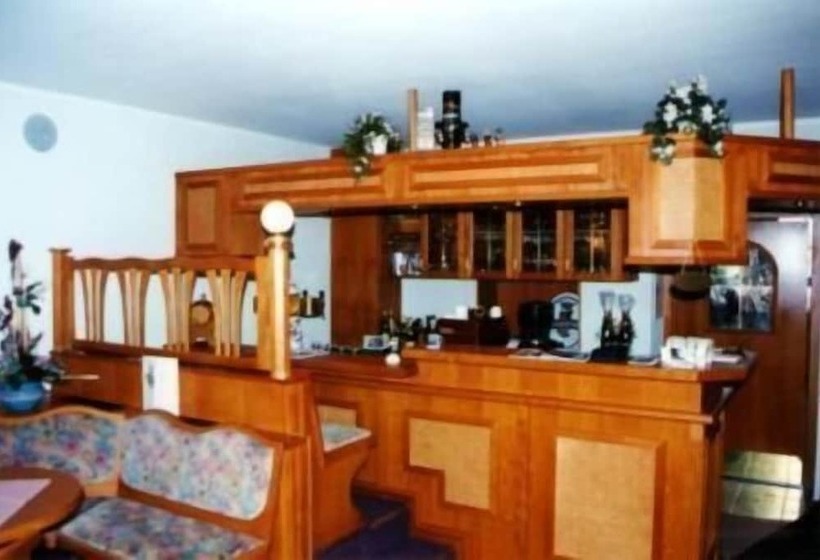 Отель Am Schloss