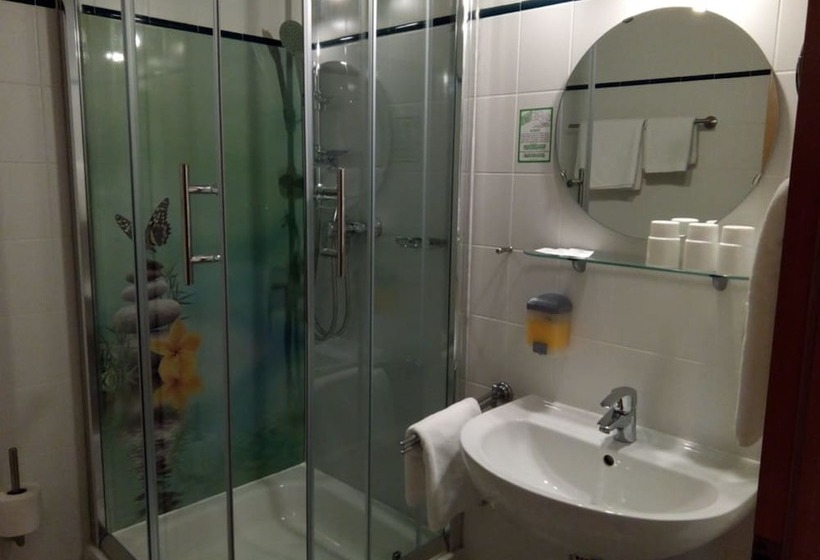 Отель Am Schloss