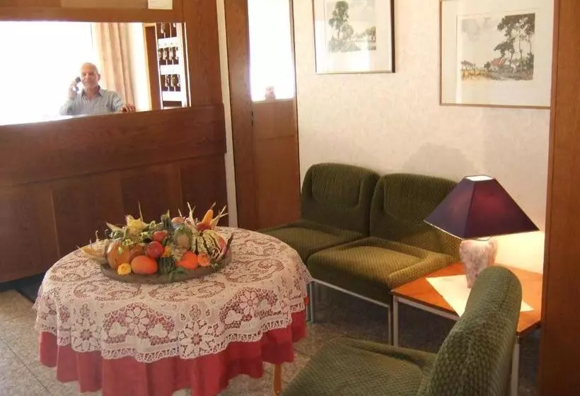 Отель Am Schoenbuchrand