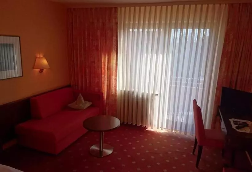 Отель Am Schoenbuchrand