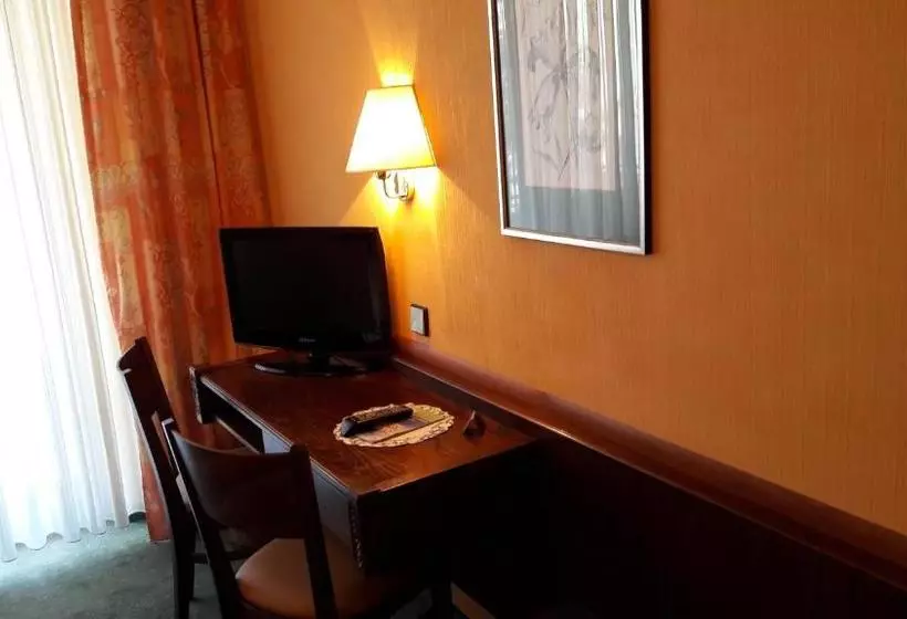 Отель Am Schoenbuchrand