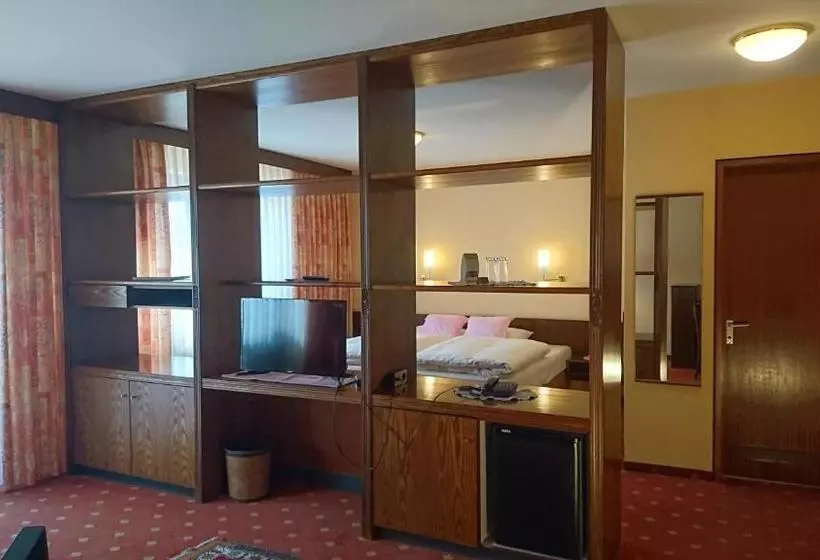 Отель Am Schoenbuchrand