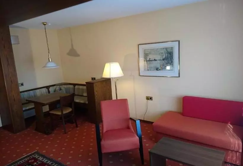 Отель Am Schoenbuchrand