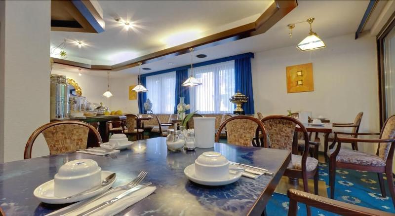 فندق Astoria Am Urachplatz