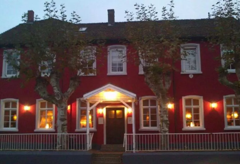 فندق Badischer Hof