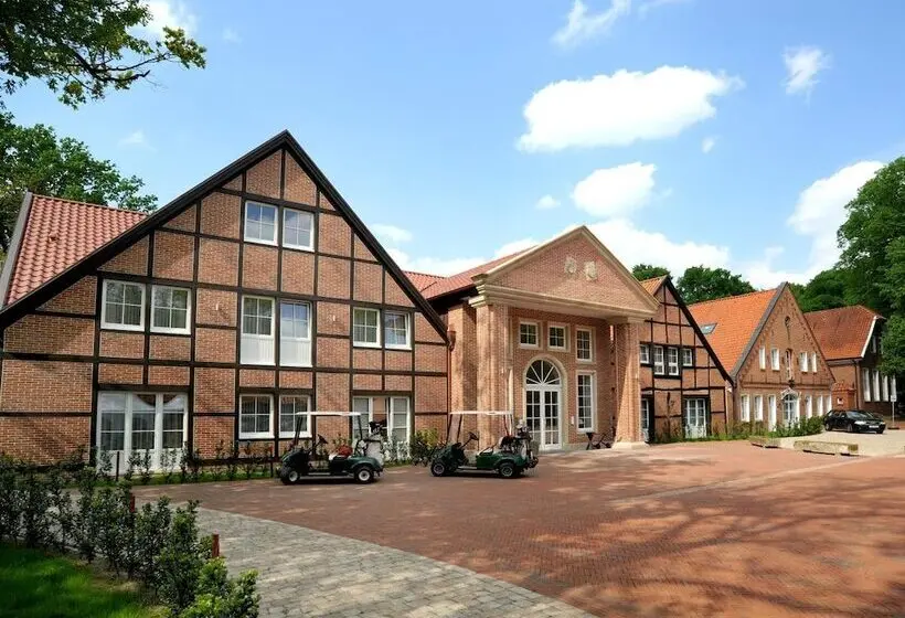 ホテル Golfpark Gut Duneburg