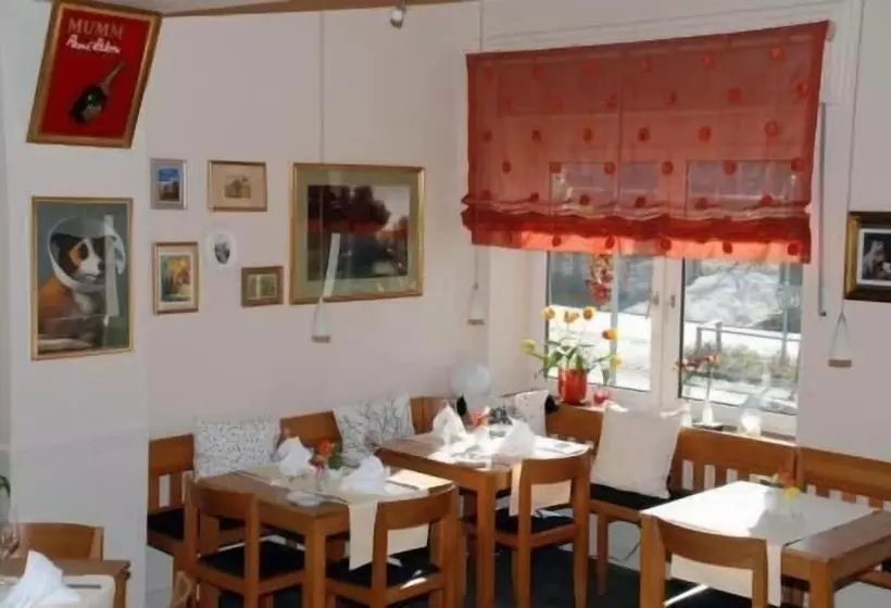 בית מלון כפרי Leander