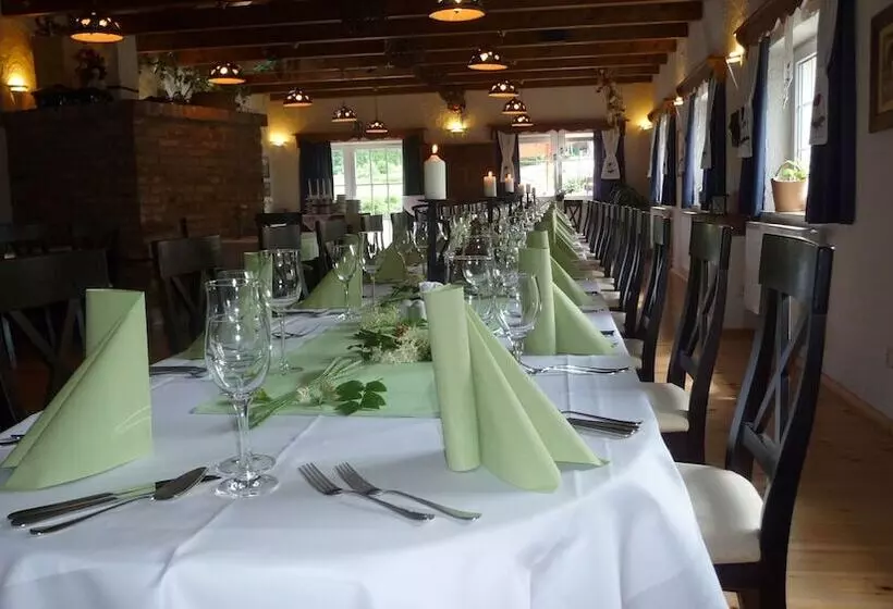 فندق Logis L Auberge Gutshof