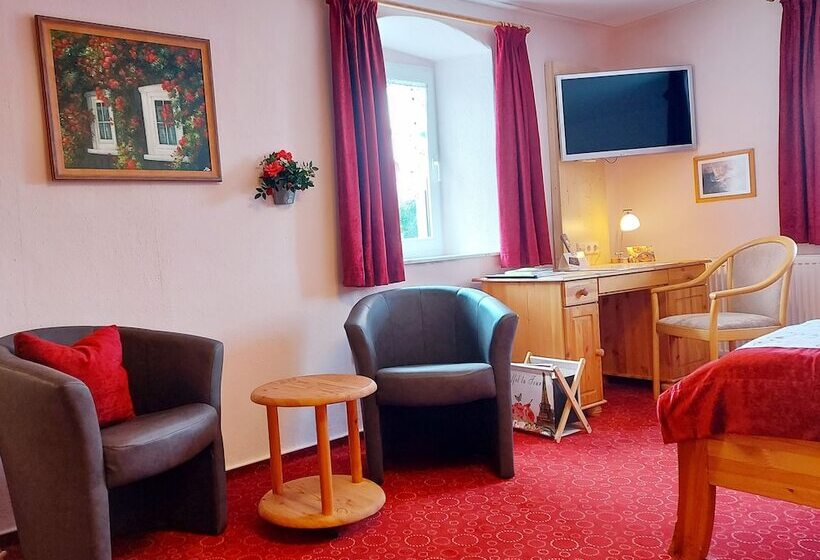 فندق Logis L Auberge Gutshof