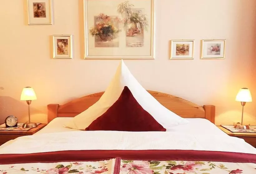 فندق Logis L Auberge Gutshof