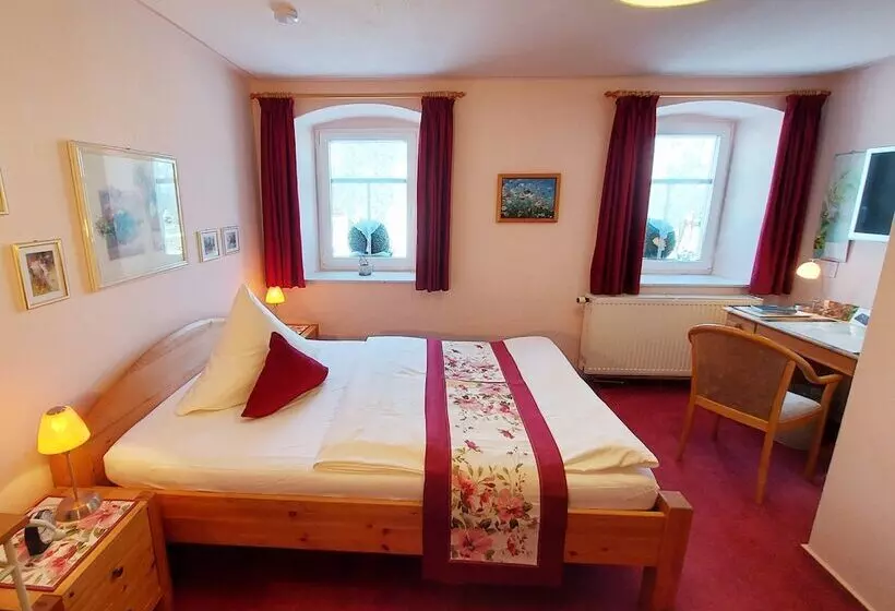 فندق Logis L Auberge Gutshof