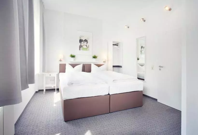 בית מלון כפרי Lowenguth