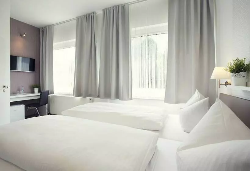 בית מלון כפרי Lowenguth