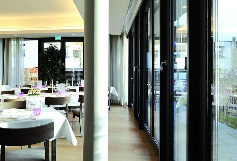 ホテル Oberschwaebischer Hof