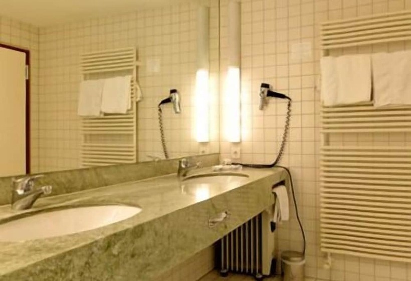 ホテル Oberschwaebischer Hof