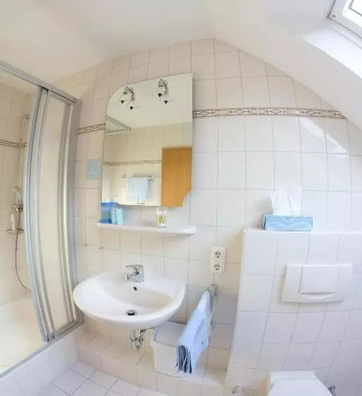 בית מלון כפרי Restaurant Krone