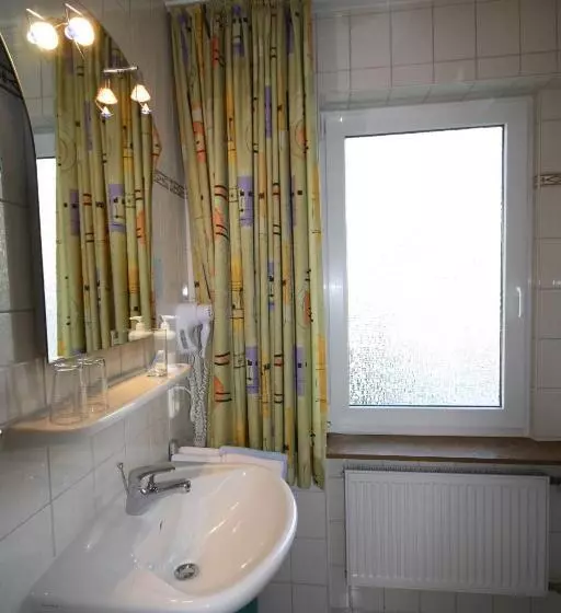 בית מלון כפרי Restaurant Krone