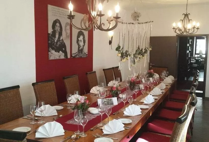 בית מלון כפרי Restaurant Pfälzer Hof