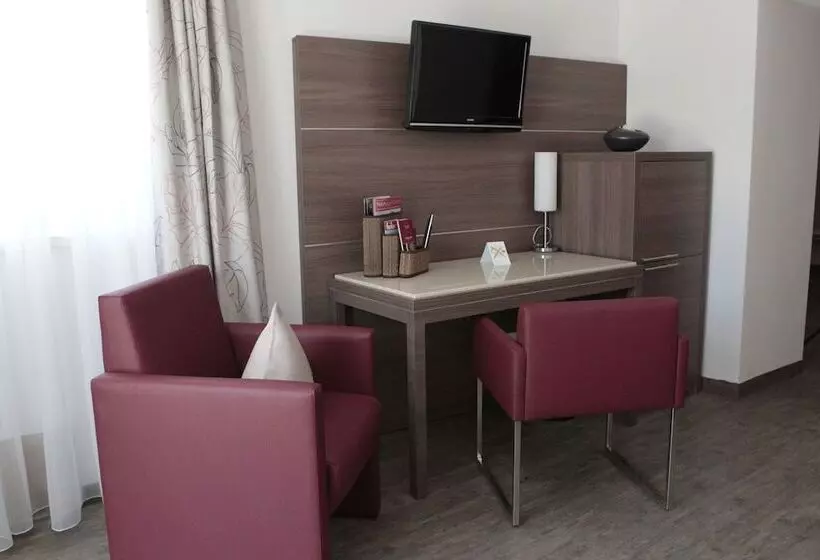 בית מלון כפרי Restaurant Pfälzer Hof