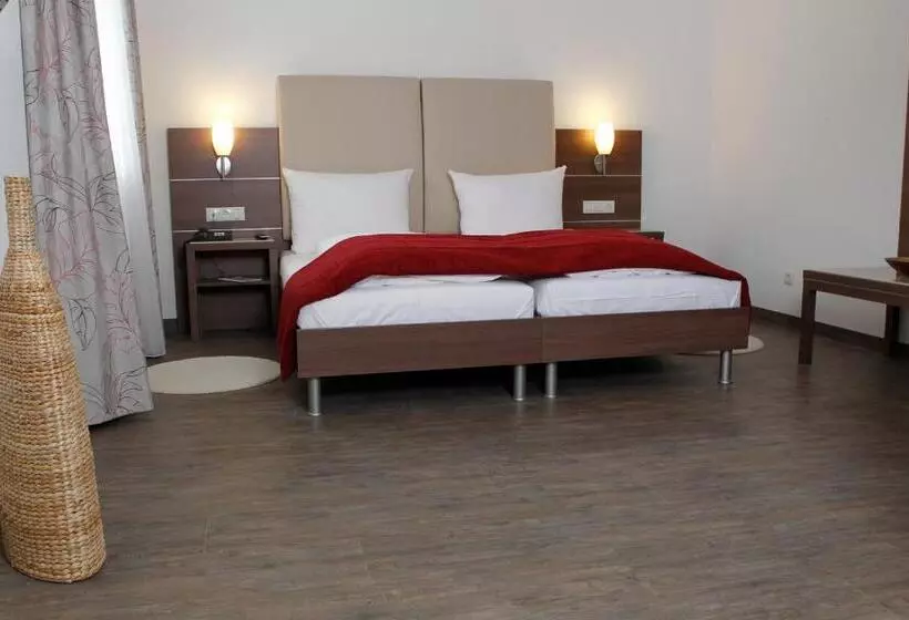 בית מלון כפרי Restaurant Pfälzer Hof