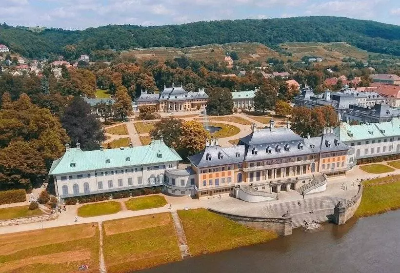 Schloss Hotel Dresden Pillnitz