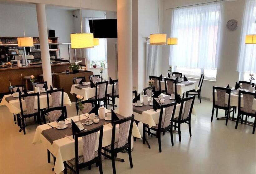 酒店 Weissach Am Neuenbühl