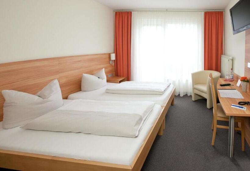 酒店 Weissach Am Neuenbühl