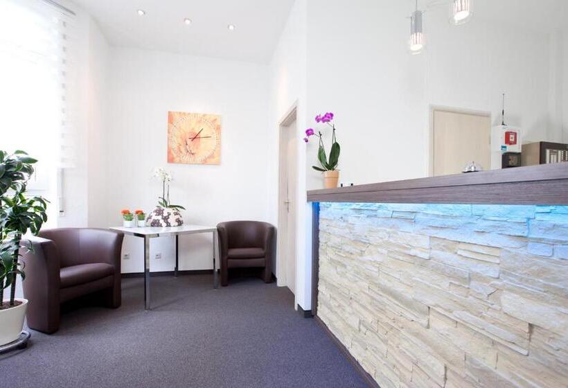 酒店 Weissach Am Neuenbühl