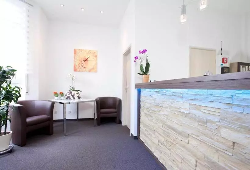 호텔 Weissach Am Neuenbühl