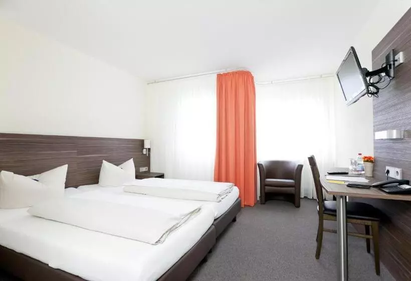 호텔 Weissach Am Neuenbühl