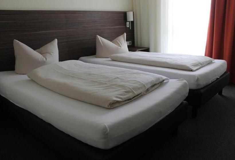 酒店 Weissach Am Neuenbühl