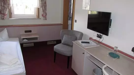 酒店 Zum Kranichsee