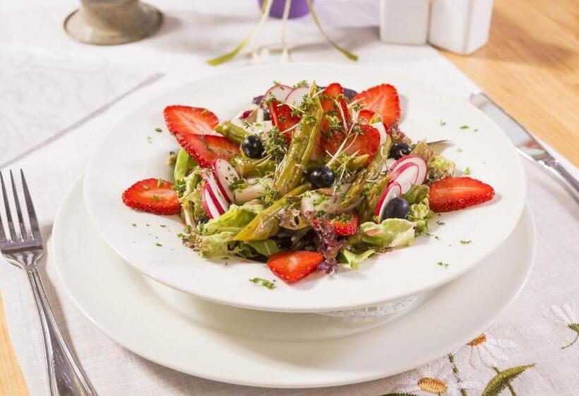 ペンション Altes Stadttor