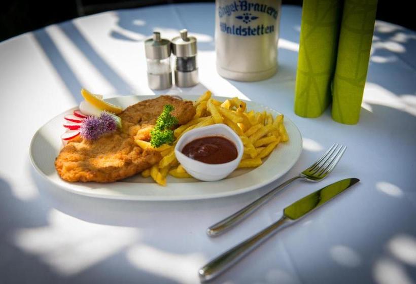 Пансион Brauerei Und Gasthof Zum Engel