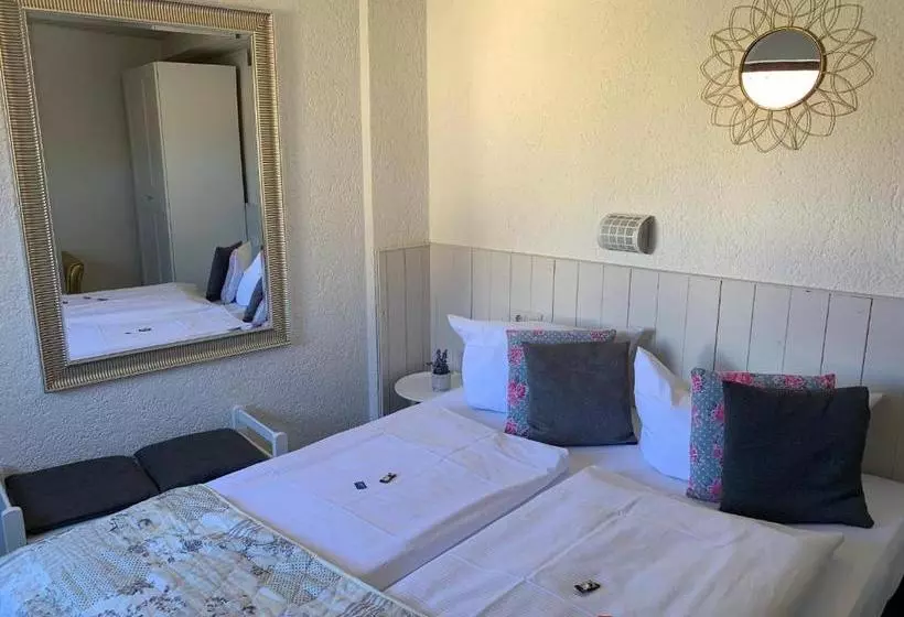 펜션 Krone Britzingen