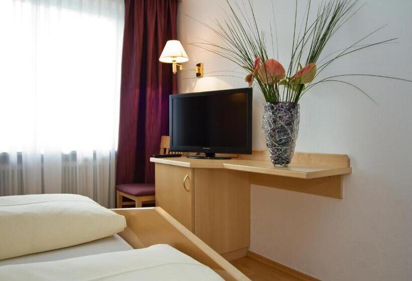 Bed and Breakfast Pension Clara