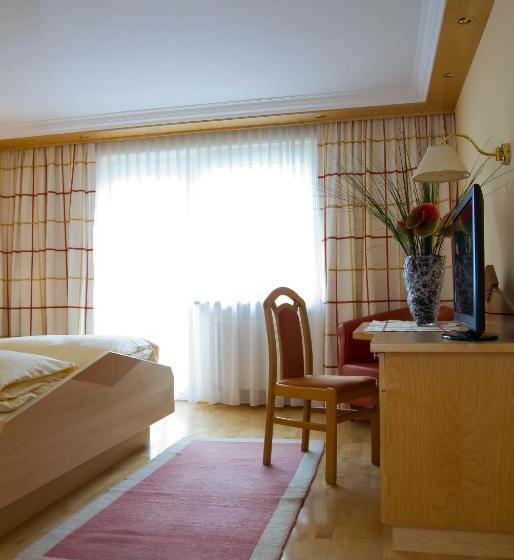 Bed and Breakfast Pension Clara