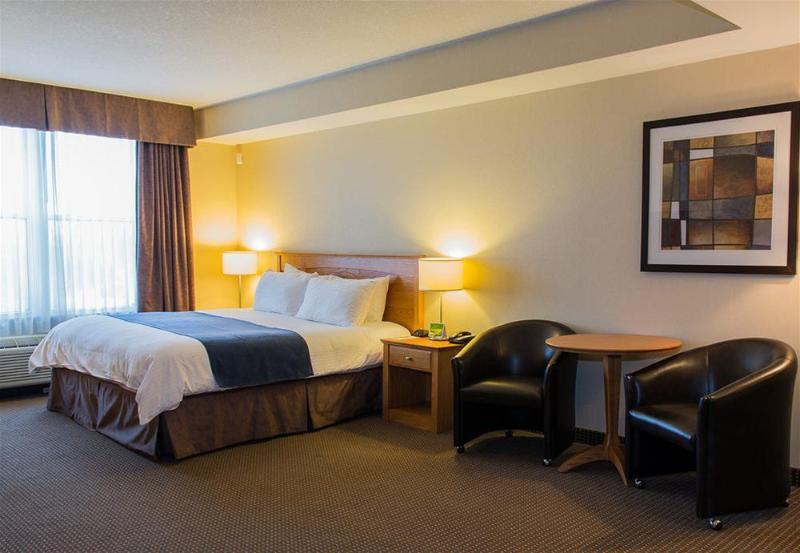 Cambridge Hotel And Conference Centre