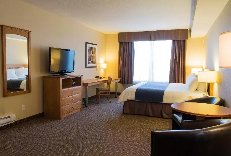 Cambridge Hotel And Conference Centre