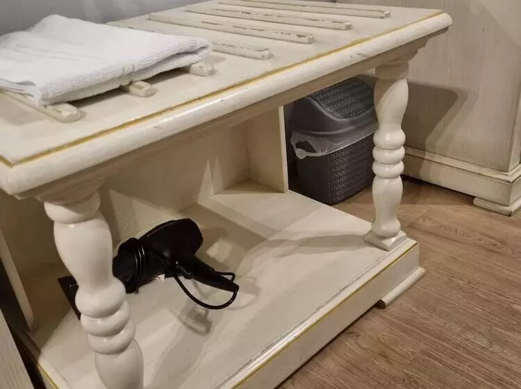 ホテル Astheimer Schlösschen