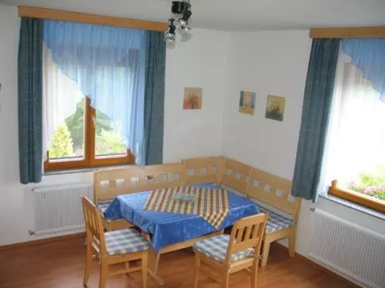 Bauernhof Mostheuriger