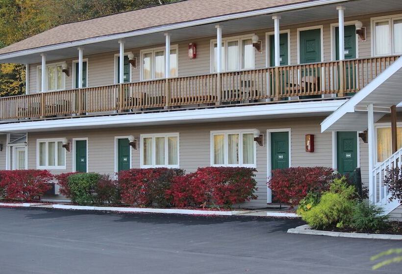 ホテル Berkshire Travel Lodge