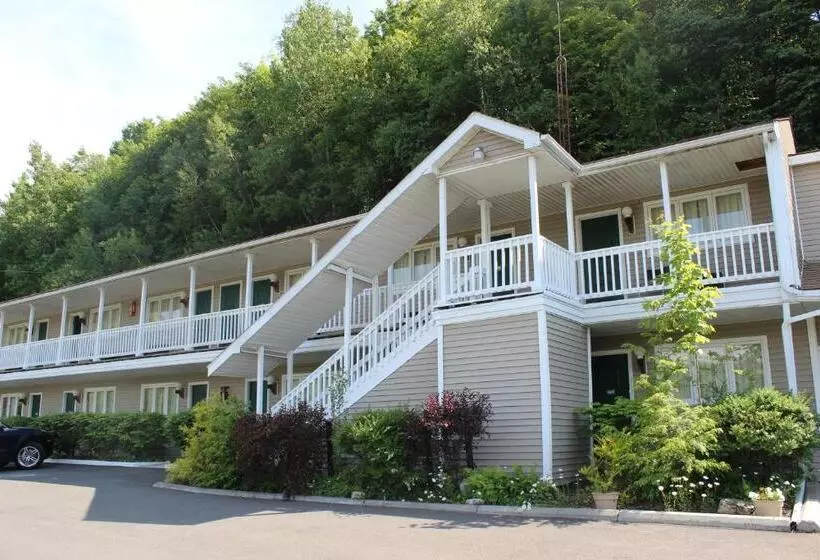 Otel Berkshire Travel Lodge